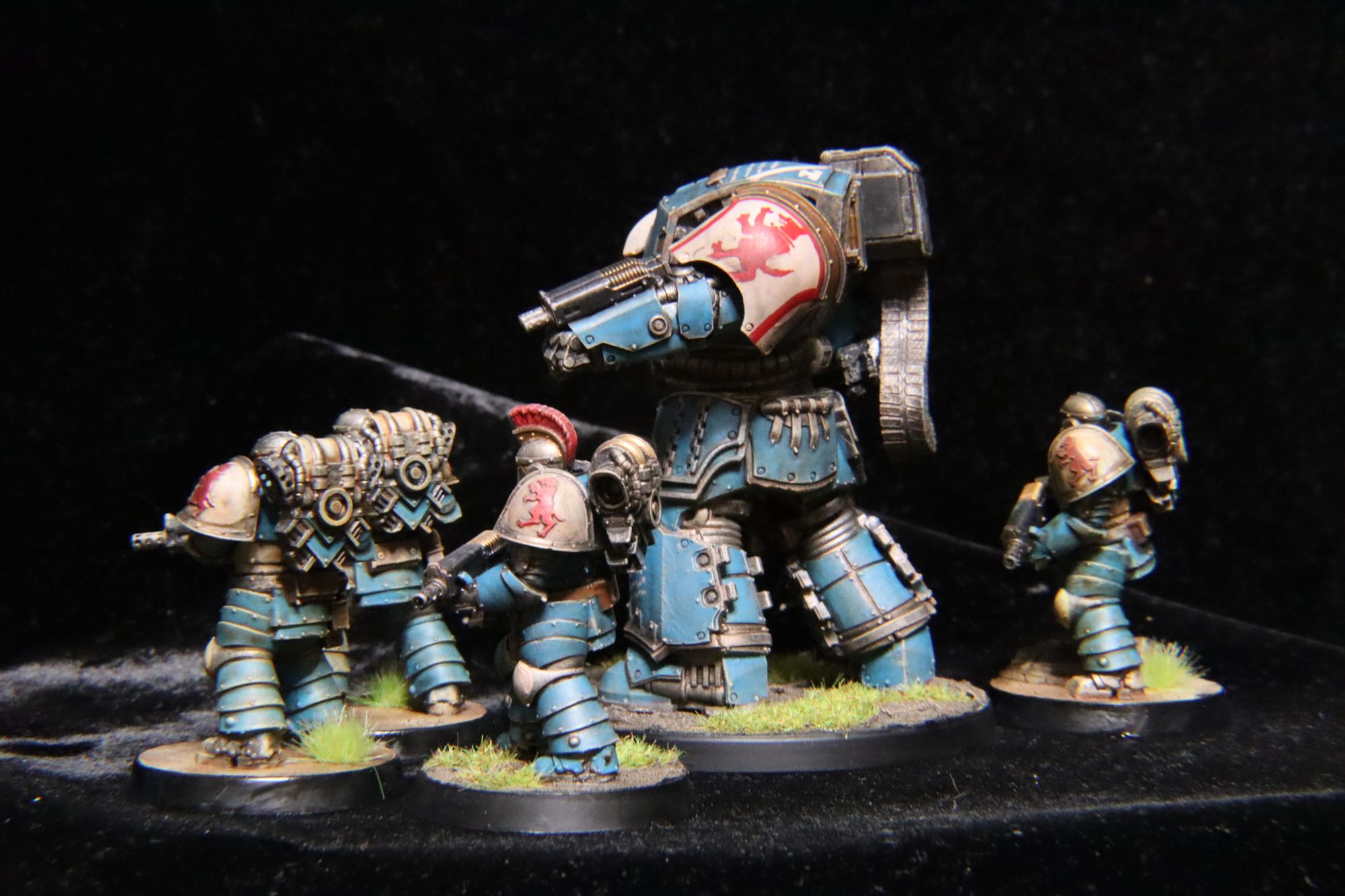 Warhounds - Djinni Warsuit image 3