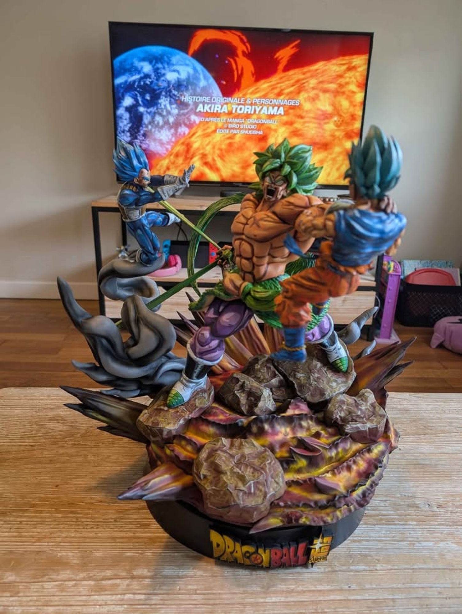 Diorama Broly VS Goku & Vegeta SSJB DBS image 1