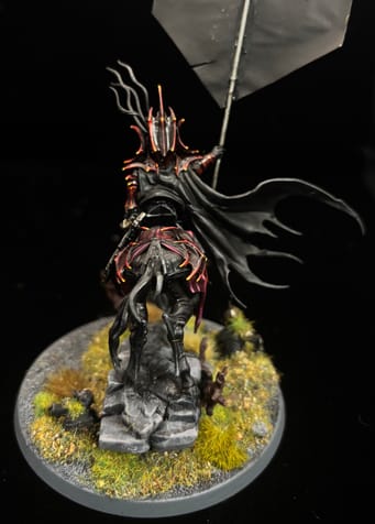 Bloodknight army standard bearer thumbnail 2