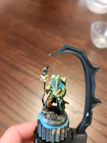 Adventurer with Lantern thumbnail 1